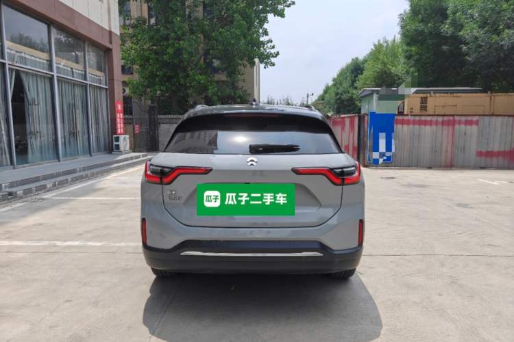 NIO ES6 2022 — 5