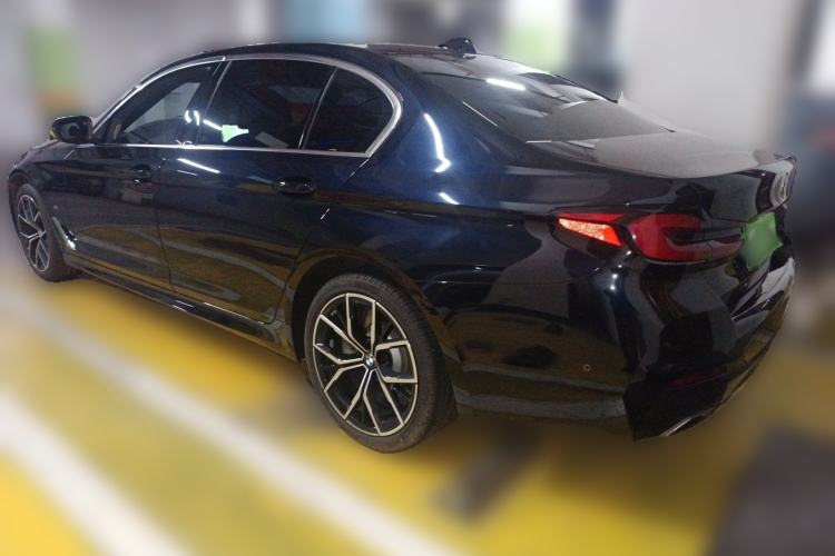 BMW 530Li 2022 — 4