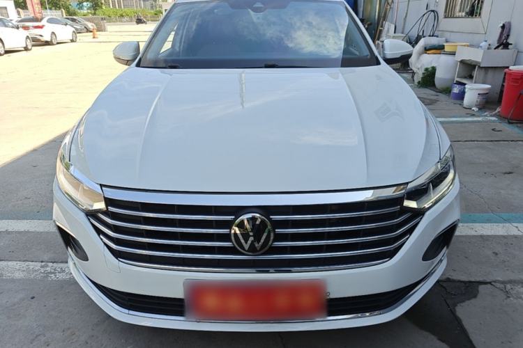 Volkswagen Lavida 2023 — 2