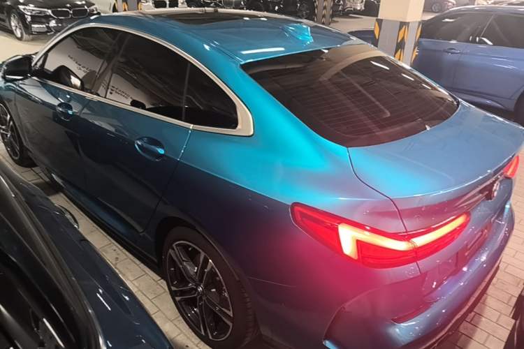 BMW 225i 2021 — 4