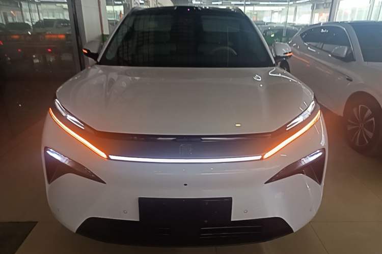 BYD Tang L 2025 — 2