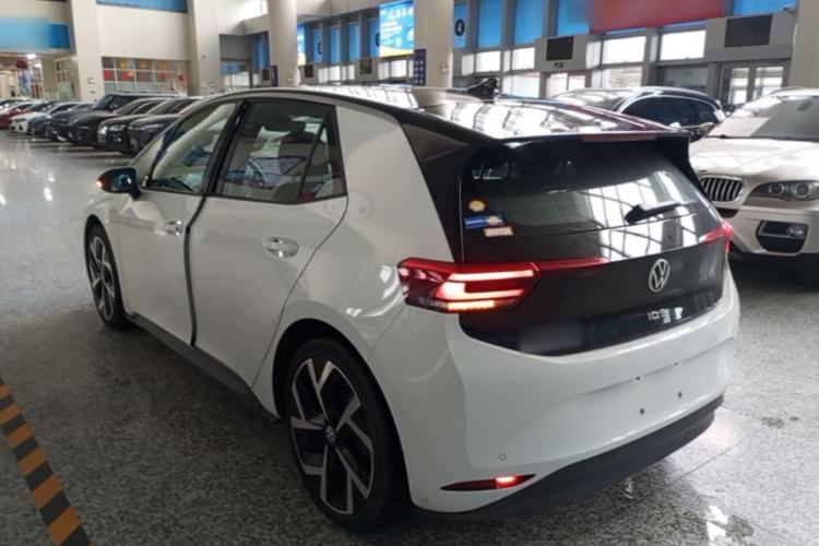 Volkswagen ID.3 2025 — 4