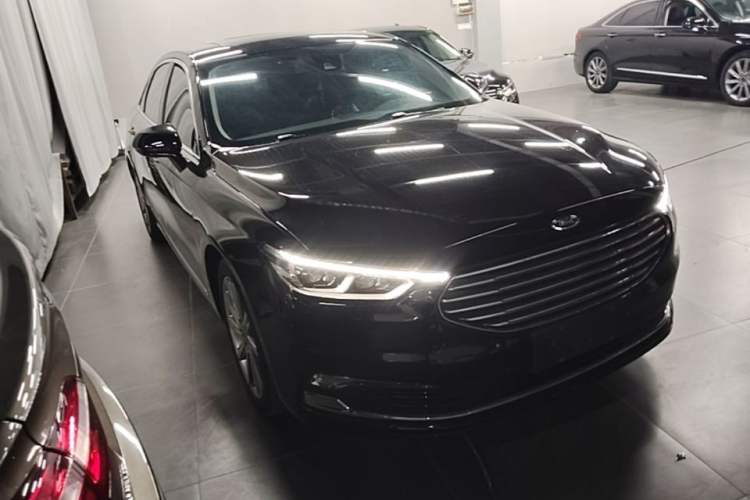 Ford Taurus 2019 — 3