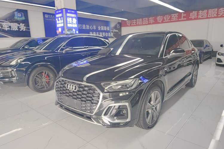 Audi q5l sportback 2022 — фото 1