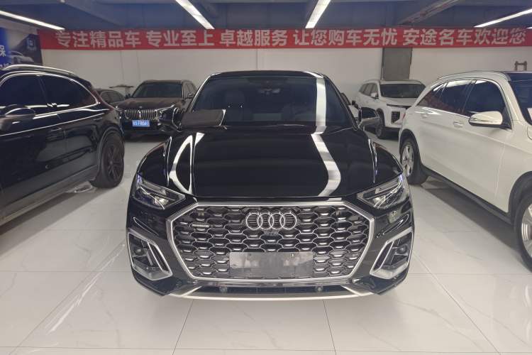 Audi q5l sportback 2022 — фото 2