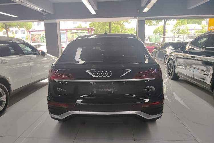 Audi q5l sportback 2022 — фото 3