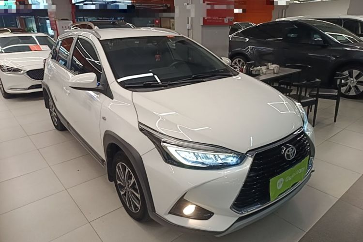 Toyota YARiS L 2022 — фото 3