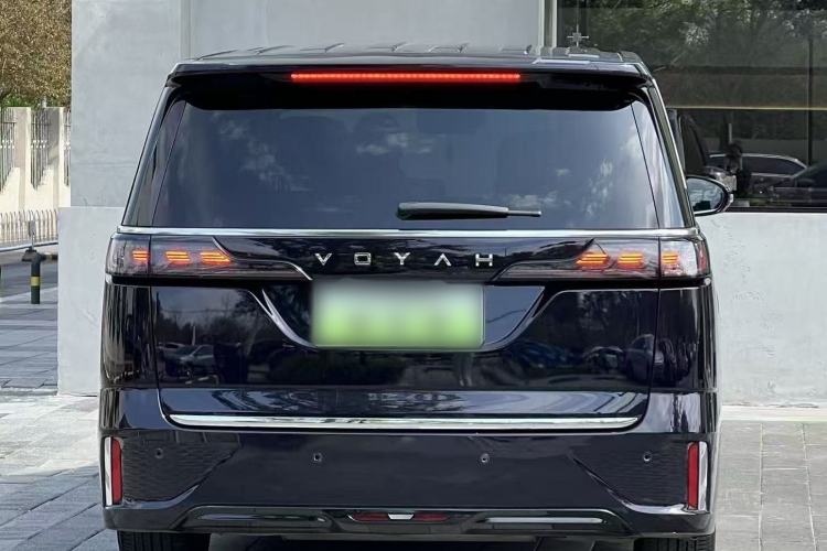 Voyah Dream 2022 — 5