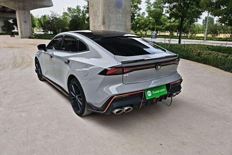 ChangAn UNI-V 2023 — 4