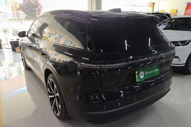 NIO ES8 2024 — 4