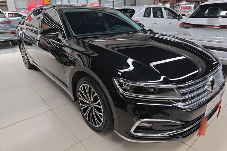 Volkswagen Phideon 2021 — 3