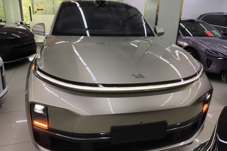 Li Auto L9 2022 — 2