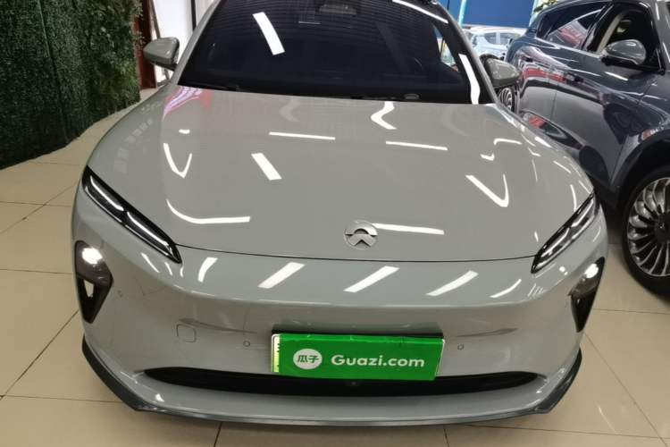 NIO ET5T 2023 — 2