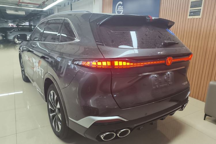 ChangAn CS75 PLUS 2025 — фото 4
