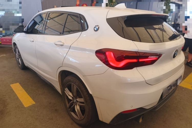BMW X2 2023 — фото 4