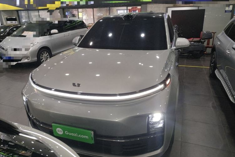 Li Auto L9 2022 — 2