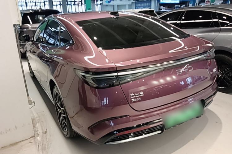 BYD Seal 07 2025 — 4