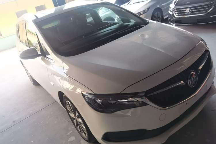 Buick GL6 2021 — 3