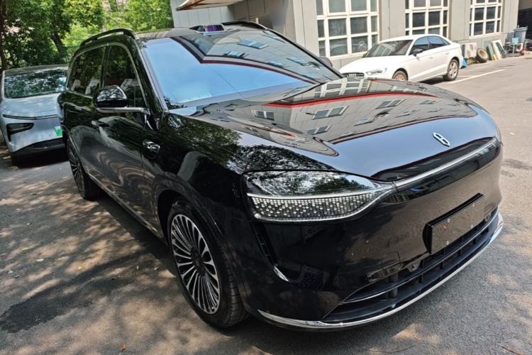 AITO M9 2024 — 3