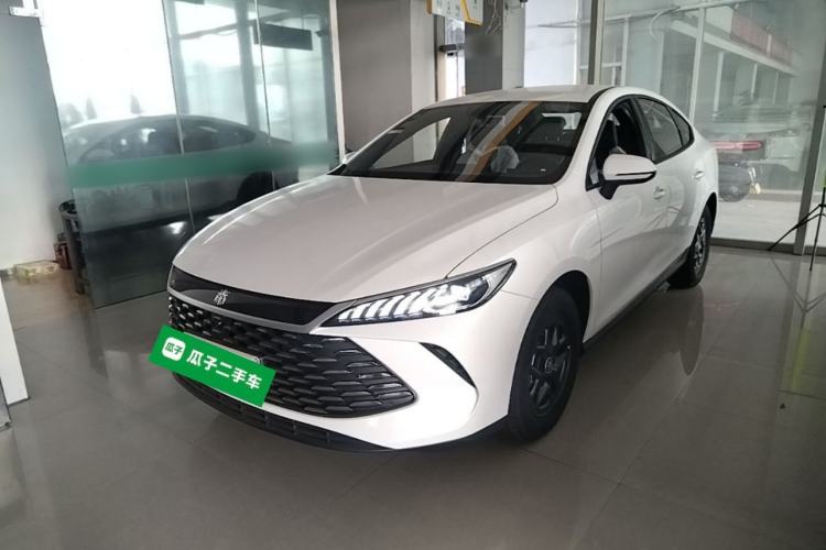 BYD Qin Plus 2025 — фото 1