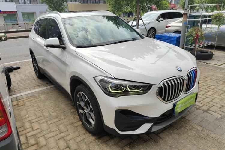 BMW X1 2020 — фото 3