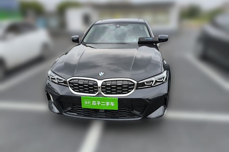 BMW 325i 2026 — 2