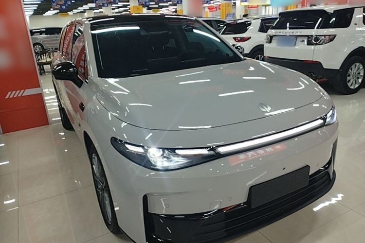 Leapmotor C10 2024 — 3