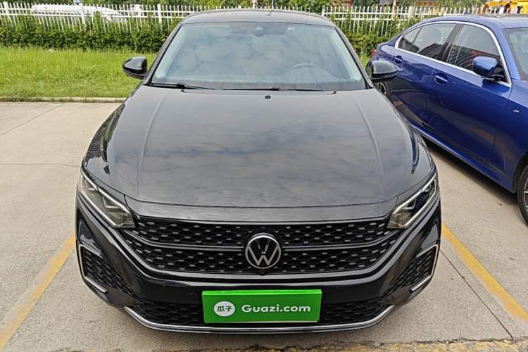 Volkswagen Passat 2023 — 2
