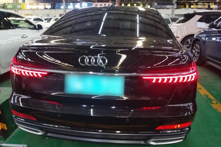 Audi A6L 2021 — 5