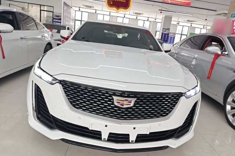 Cadillac CT5 2022 — 2