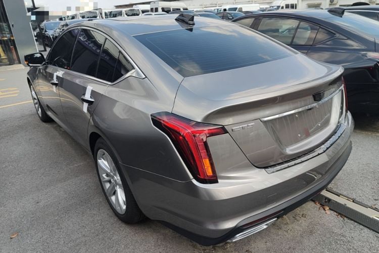 Cadillac CT5 2024 — 4