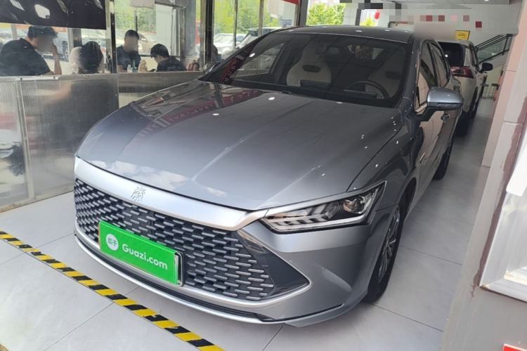 BYD Qin PLUS 2024 — фото 1