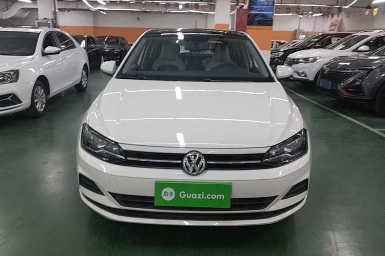 Volkswagen Polo 2019 — 2