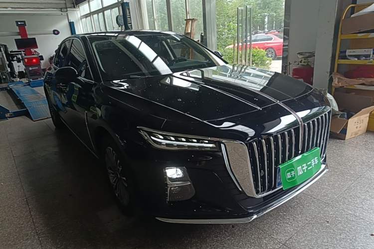 Hongqi H5 2025 — 3