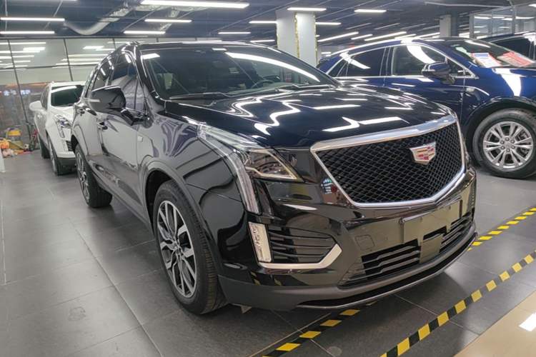 Cadillac XT5 2023 — 3
