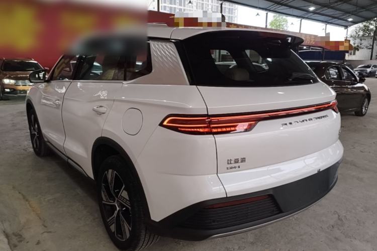 BYD Song Pro 2023 — фото 4