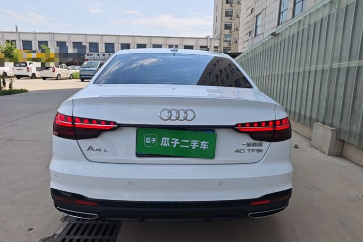 Audi A4 2023 — 5