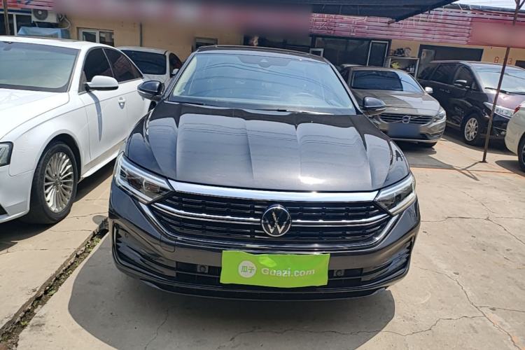 Volkswagen Sagitar 2023 — 2
