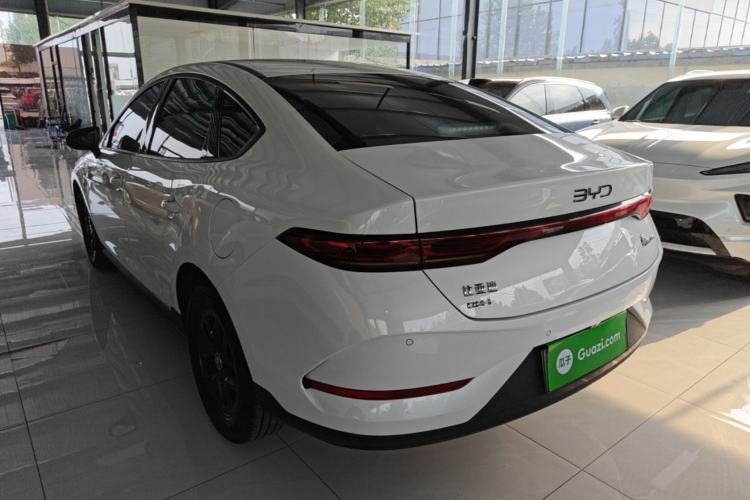BYD Qin PLUS 2025 — фото 4