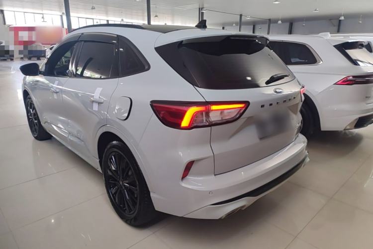 Ford Escape 2024 — 4