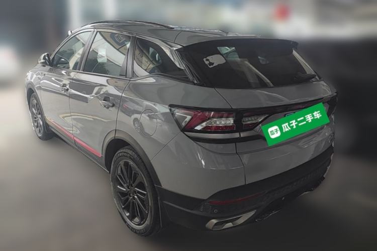 DongFeng AX7 2023 — 4