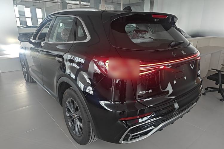 Hongqi HS5 2025 — 4