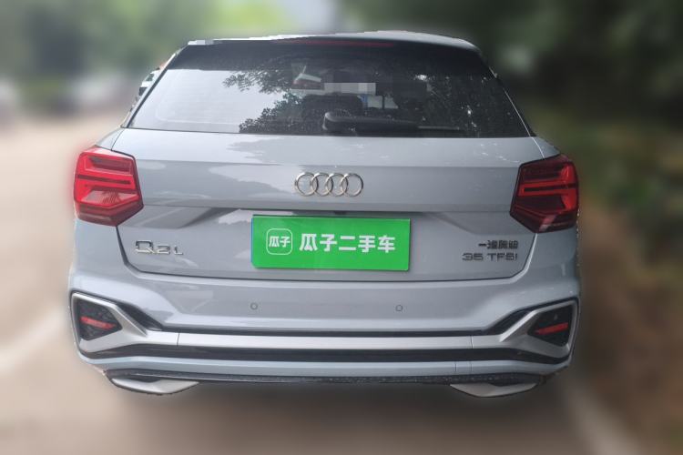 Audi Q2L 2022 — 5