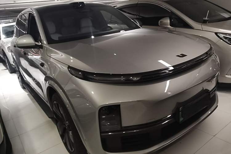 Li Auto L9 2022 — 3