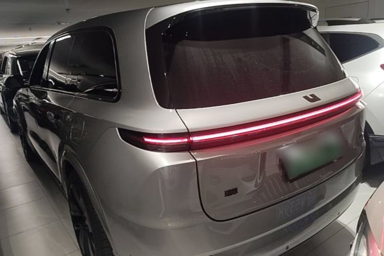 Li Auto L9 2022 — 4