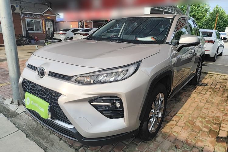Toyota RAV4 2020 — фото 1