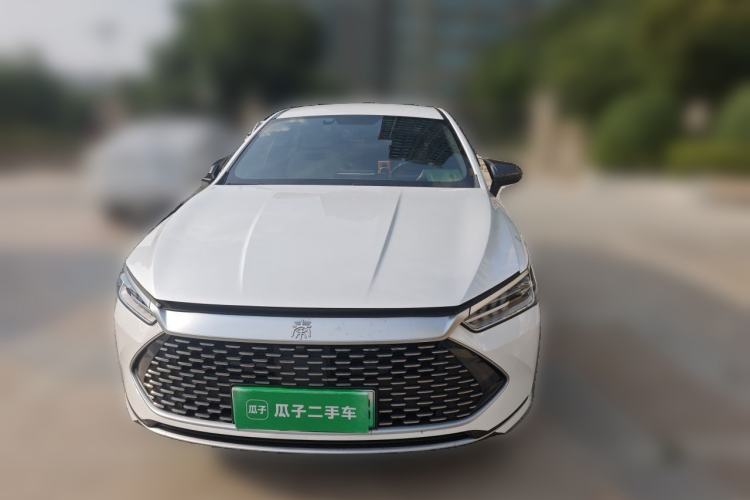 BYD Qin Plus 2023 — фото 2