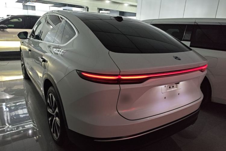 NIO EC7 2023 — 4