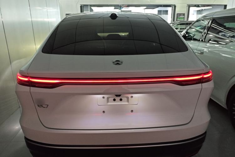 NIO EC7 2023 — 5