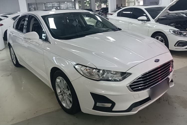 Ford Mondeo 2020 — 3